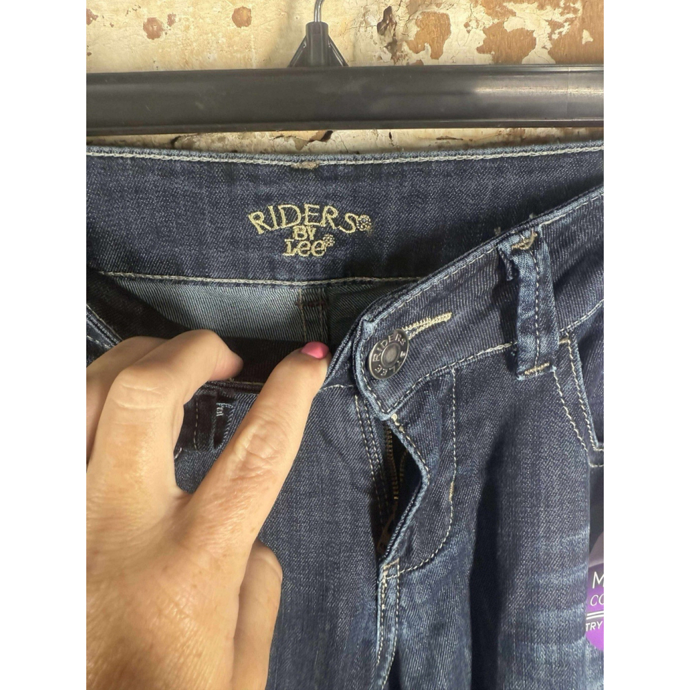 Lee Jeans Womens 8 P Denim Classic Fit Modern Series Curvy Bootleg - Picture 3 of 5